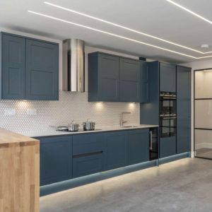Bournemouth Kitchen with Blue doors, white quartz worktop